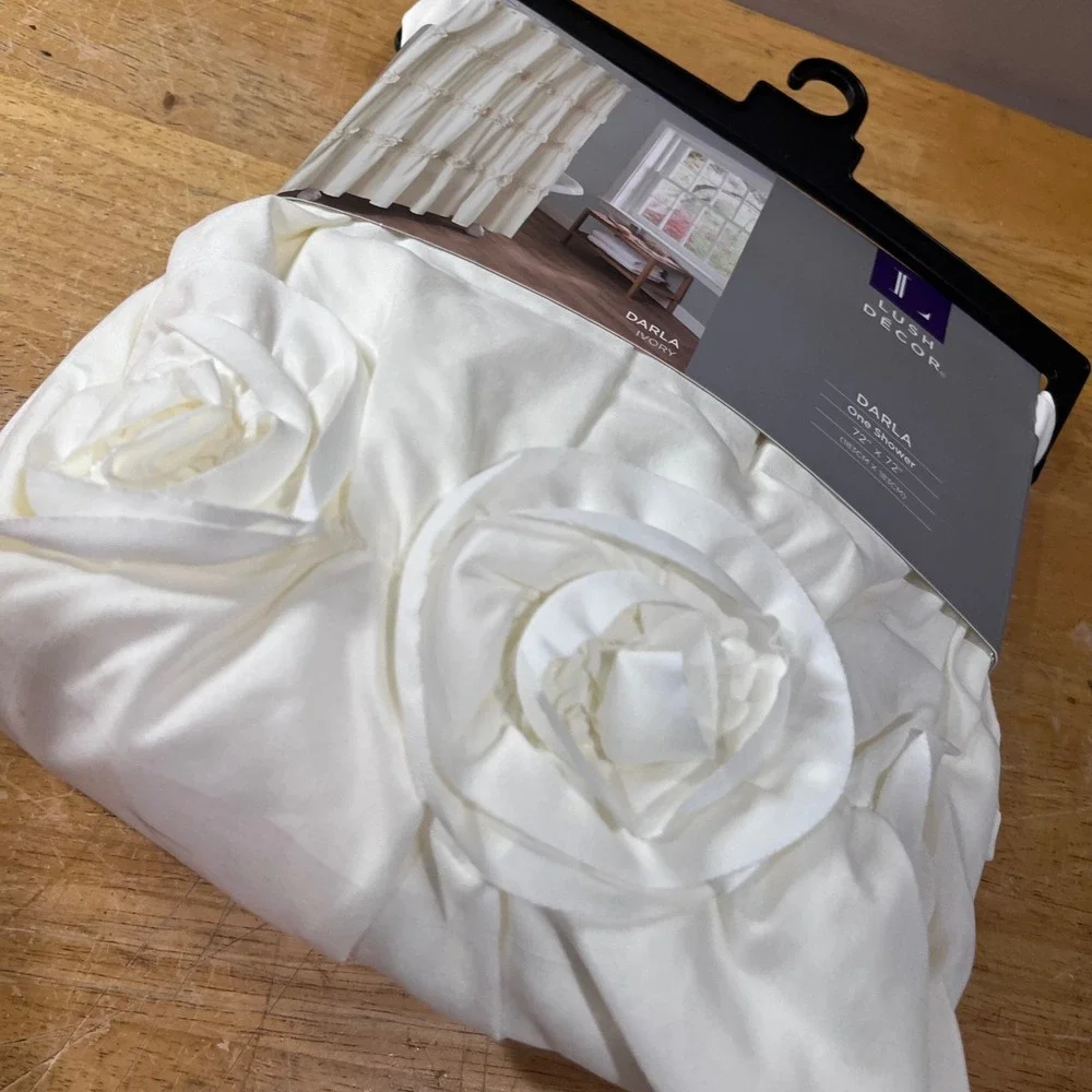 Lush Decor Darla Shower Curtain Ivory 72x72 Floral 3D Rose Ruffle C12857P13-000